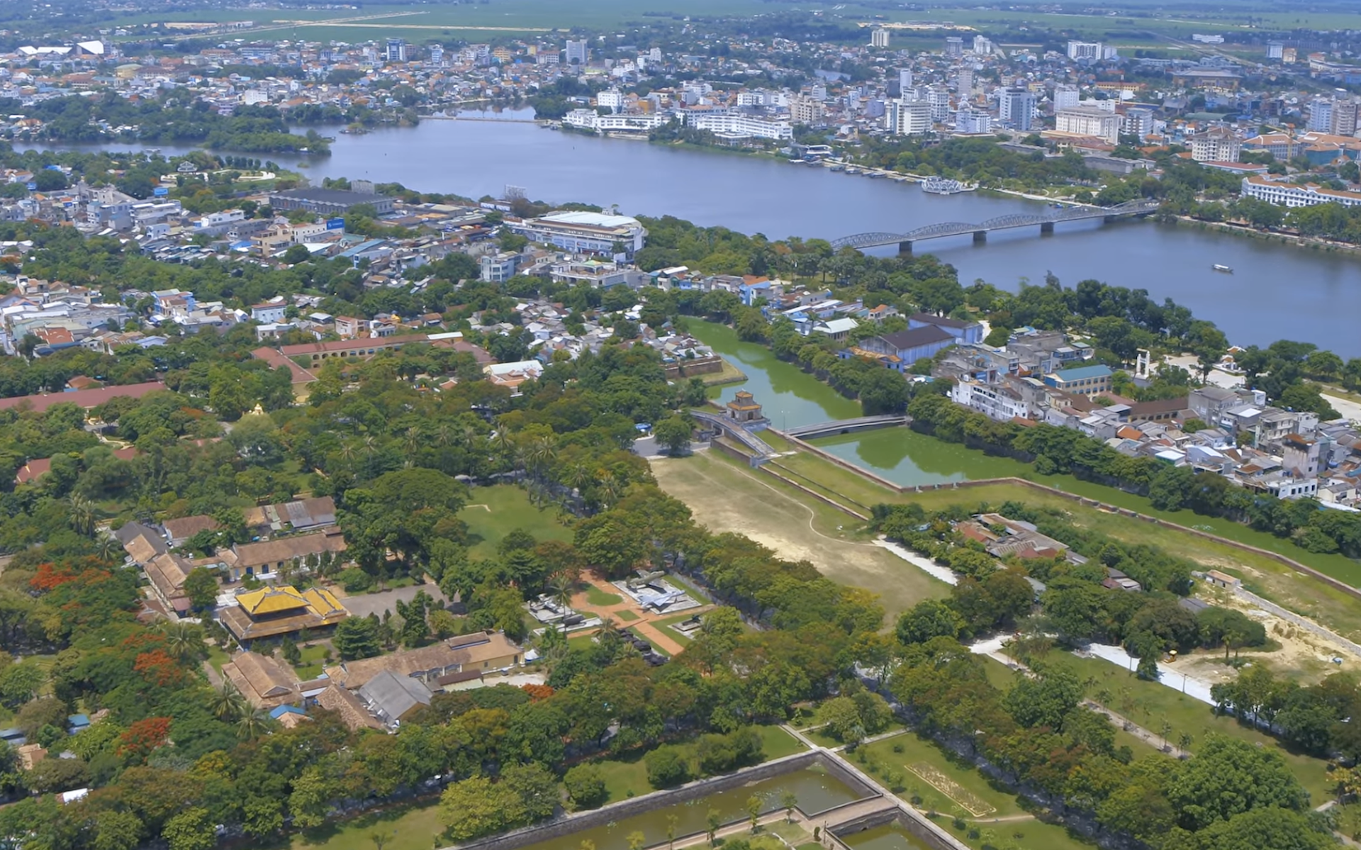 Bảo tồn và phát triển di sản quy hoạch kiến trúc Huế