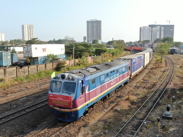 First int’l freight transport train in Lunar New Year departs