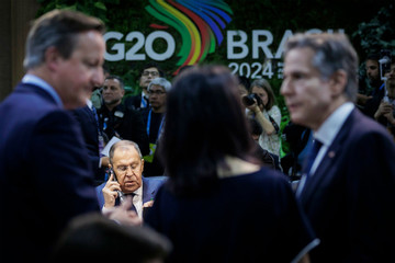 Ngoại trưởng Nga - Mỹ không tương tác, TQ không muốn G20 tranh cãi địa chính trị