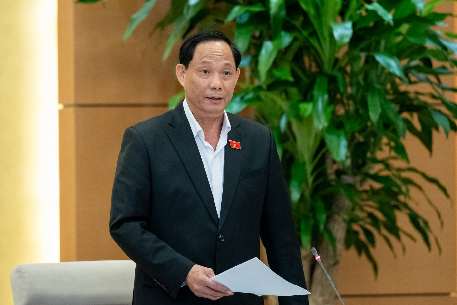 Phó Chủ tịch Quốc hội đề nghị xem lại quy chuẩn cao tốc