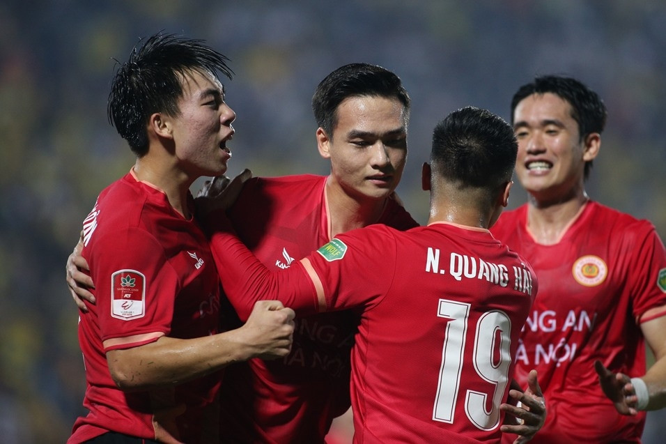 Bảng xếp hạng V-League 2023/24 vòng 10 mới nhất: Kịch tính top 3