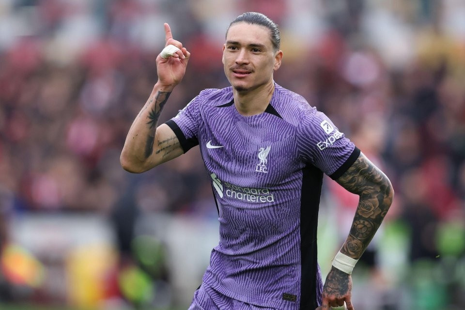 Chelsea suýt chiêu mộ Darwin Nunez từ Liverpool