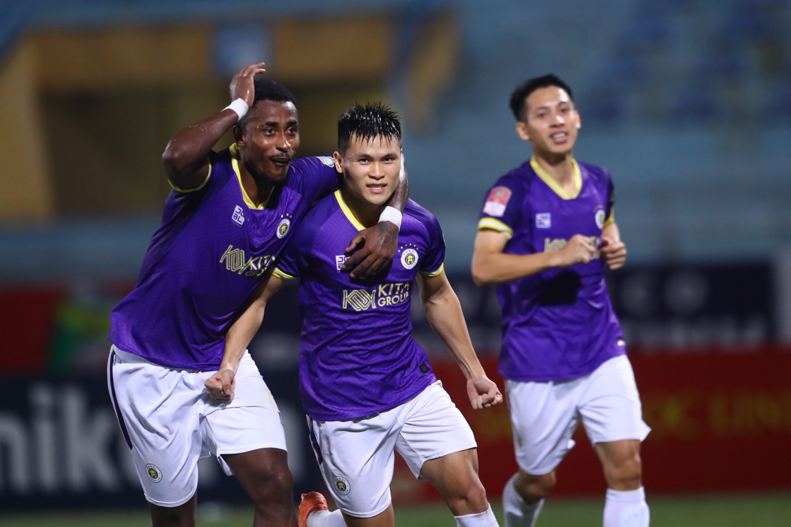 Nhận định Hà Nội FC đấu TP.HCM: Trở lại cuộc đua vô địch