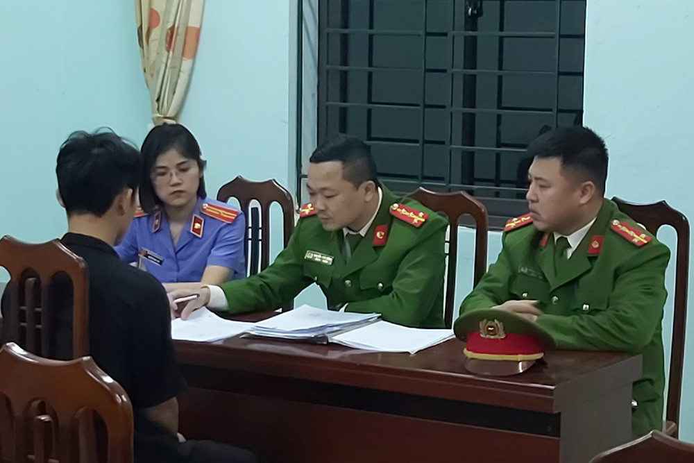 z5180167795320 b60ee4af1084b5becd11b10e68fd250c 1098.jpeg