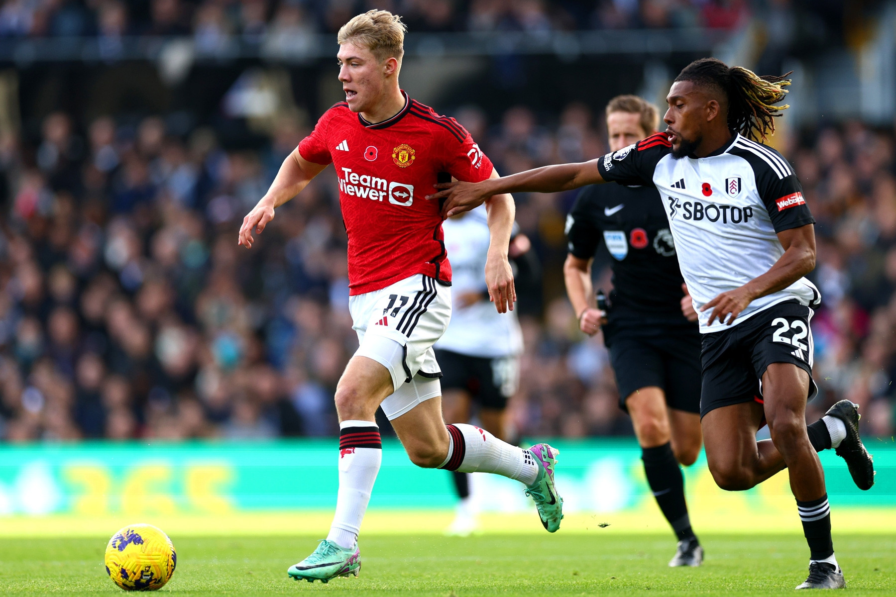 MU đấu Fulham: Chơi thế nào để thắng khi không có Hojlund