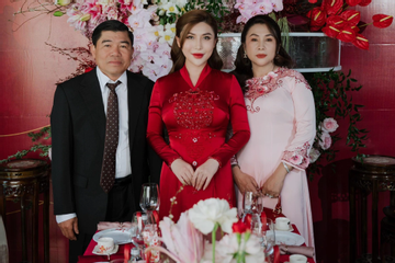 Đám cưới gây sốt ở Sóc Trăng: Hơn 1 tấn hoa trang trí, cô dâu nhận quà 120 tỷ