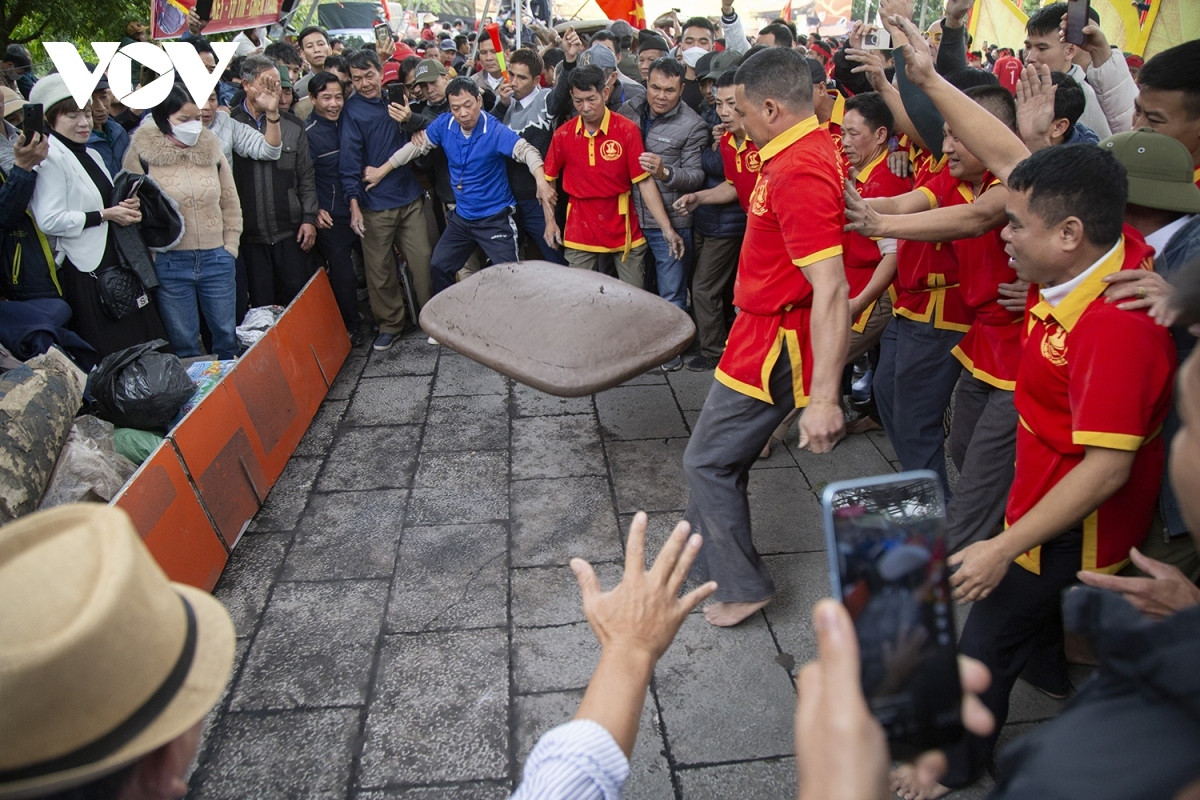 over 200 makers join unique clay firecracker festival in hai duong picture 1