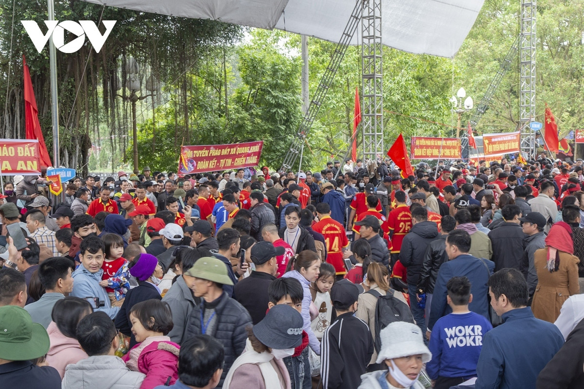 over 200 makers join unique clay firecracker festival in hai duong picture 11