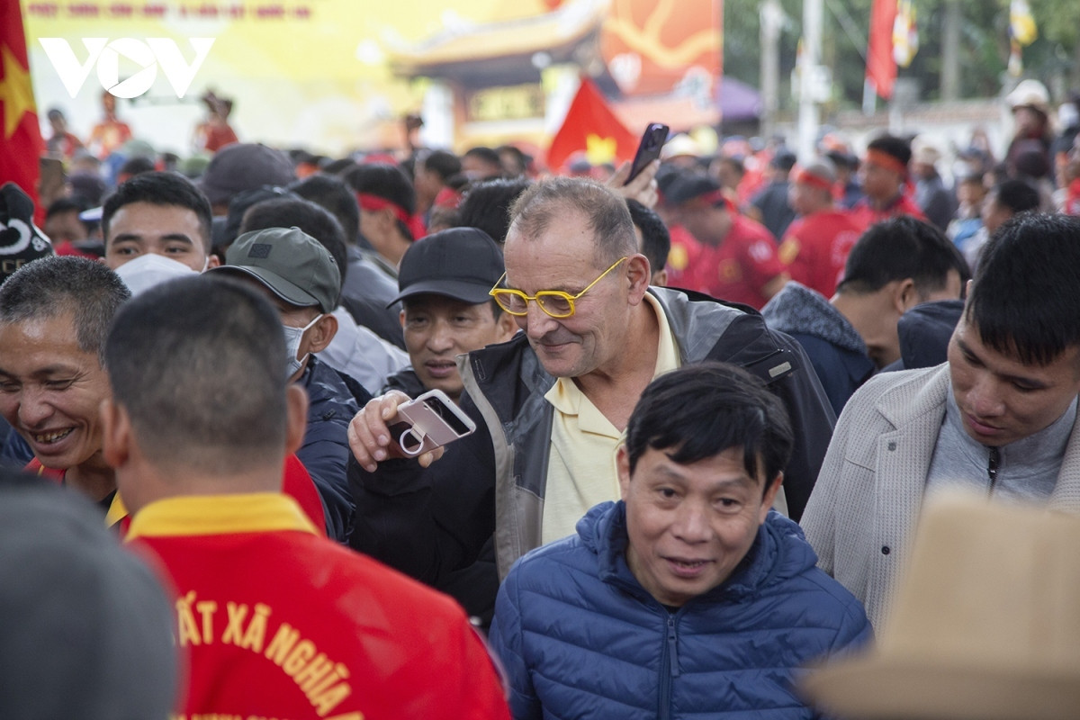 over 200 makers join unique clay firecracker festival in hai duong picture 13