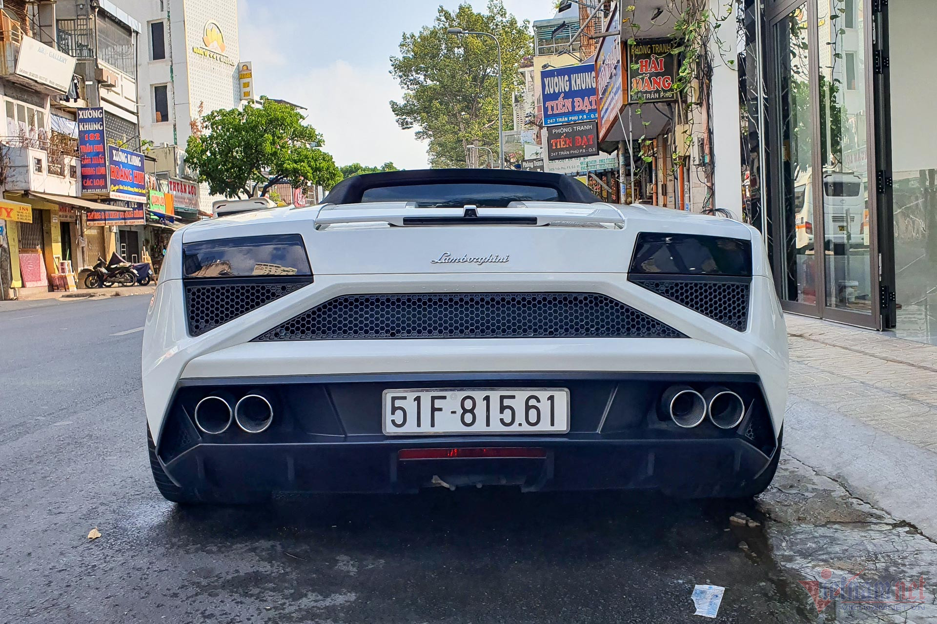 View - Siêu xe Lamborghini Gallardo mui trần của ông Đặng Lê Nguyên Vũ tái xuất