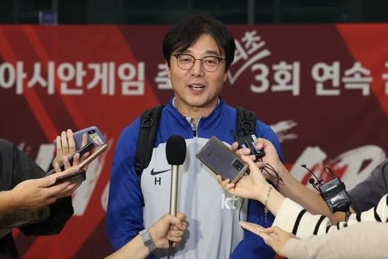  Hàn Quốc công bố HLV trưởng, lộ lý do ông Park Hang Seo hụt ghế