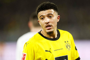 Sự nghiệp Sancho lao dốc ở Dortmund, MU méo mặt