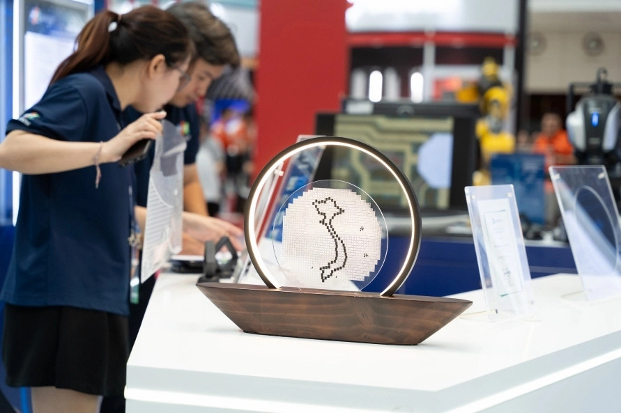 the semiconductor industry remains in its infancy in vietnam though it begans in the early years of 2000s.webp