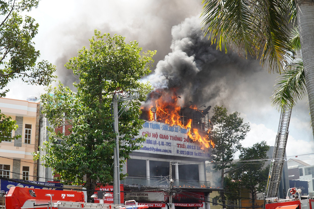 098 chay can tho.jpg