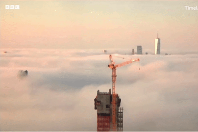 Sương mù dày đặc, New York như lơ lửng trên mây