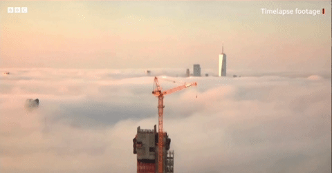 Sương mù dày đặc khiến New York như lơ lửng trên mây