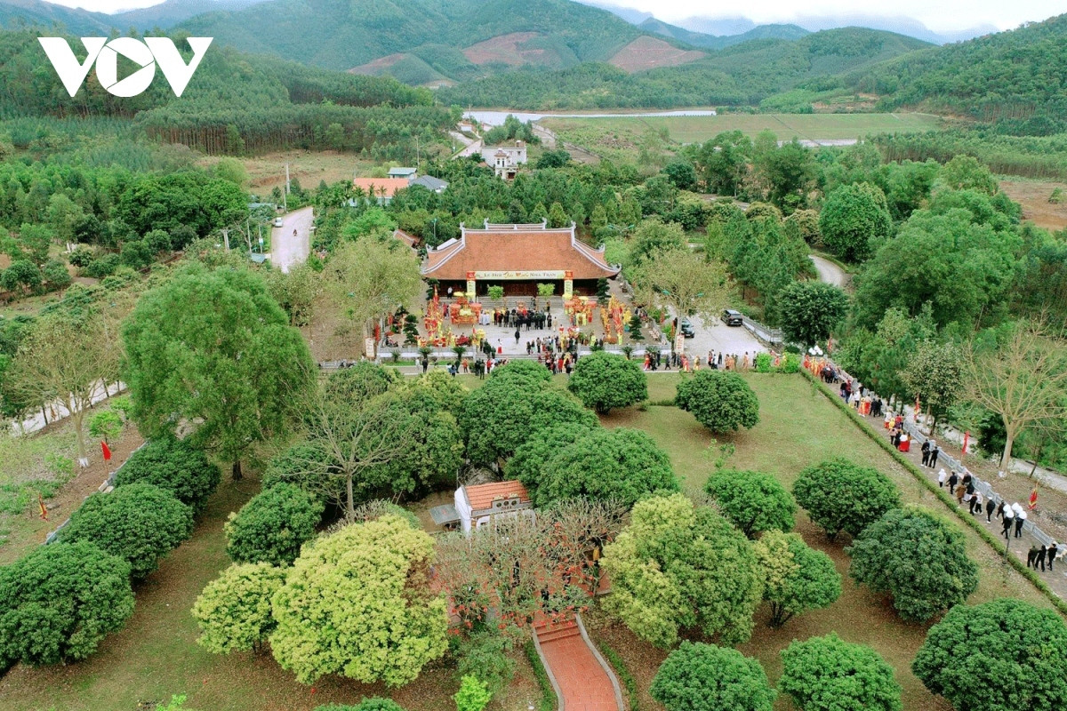 tran dynasty s thai mieu temple festival 2024 opens picture 2