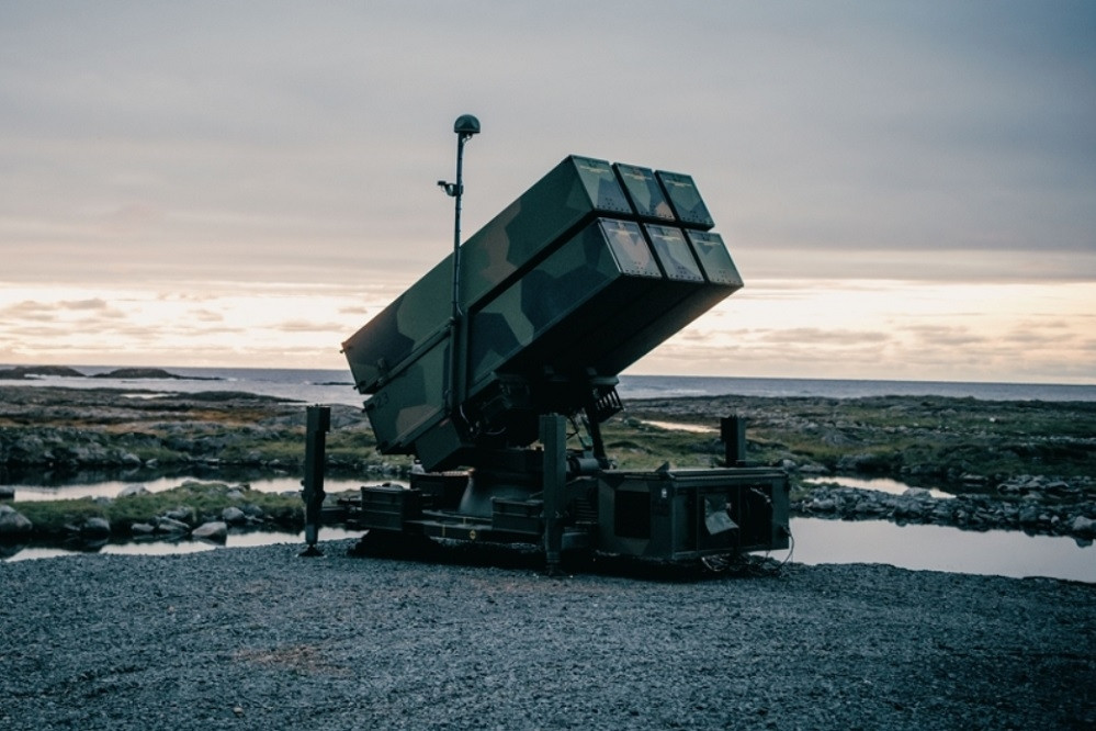 Video pháo Nga bắn cháy bệ phóng phòng không NASAMS Ukraine
