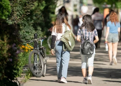 Canada’s new study visa regulation not affecting Vietnamese students