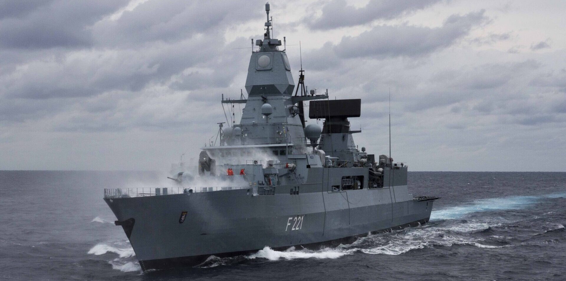 deu fregatte hessen.jpg