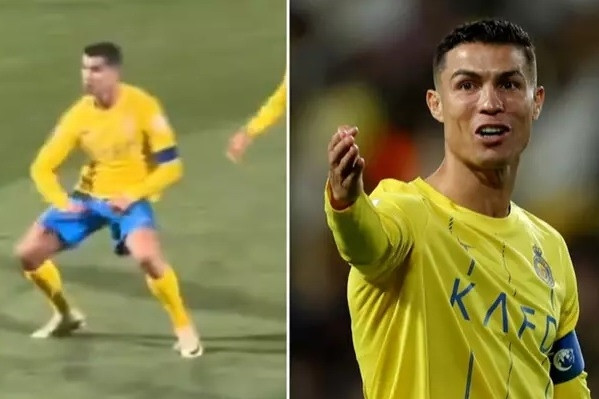 Ronaldo bị trừng phạt vì cử chỉ tục tĩu