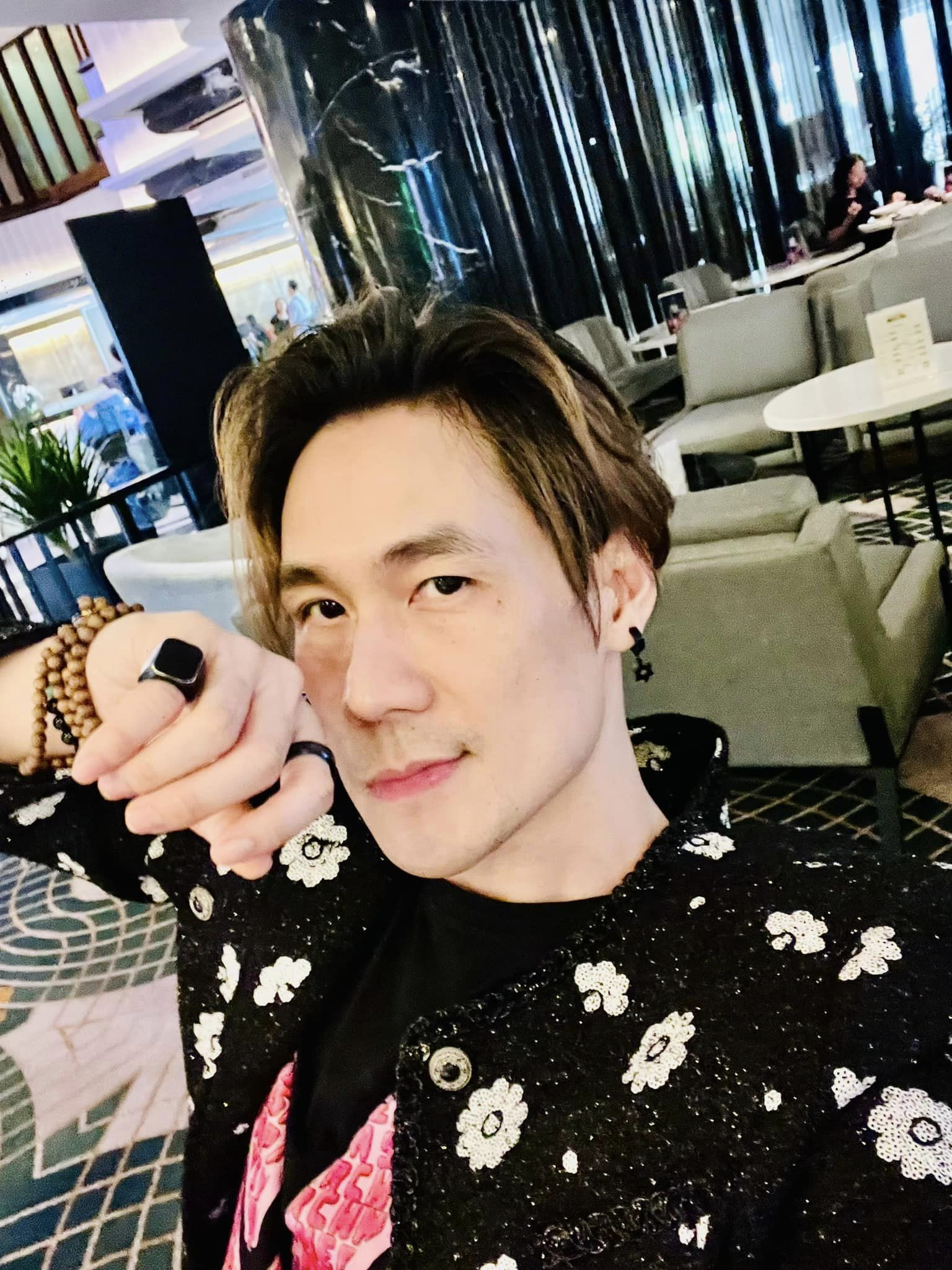 z5203886158423 6de9f9fe3b03663592a8a6161eb91689.jpg