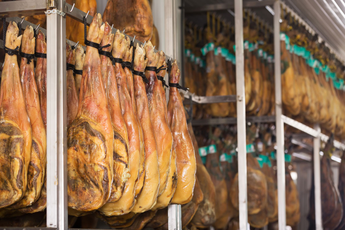 jamon iberico serrano.jpg jamon iberico serrano.jpg