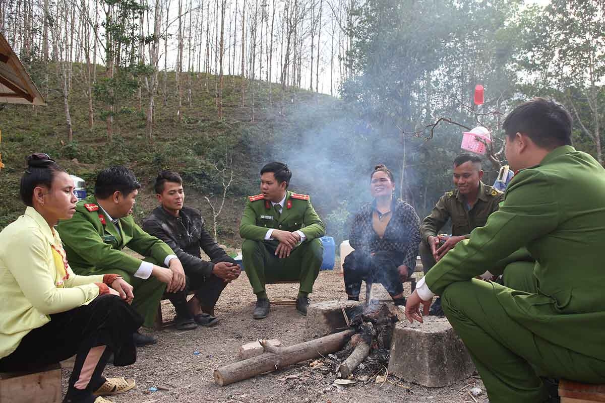 'Lá chắn xanh' bám biên những ngày cận Tết