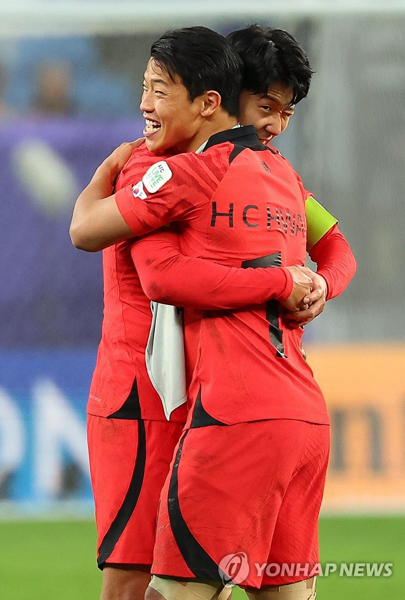 son heung min hwang hee chan.jpg