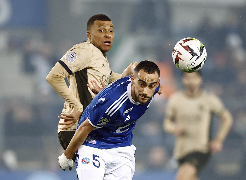 strasbourg vs psg 4.jpg