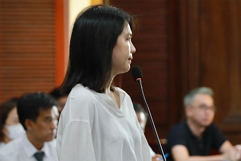 Thấy gì ở phiên tòa trả tự do cho Ngọc Trinh?
