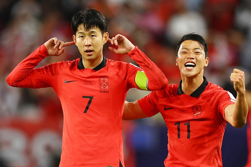 Son Heung-min rực sáng đưa Hàn Quốc vào bán kết Asian Cup