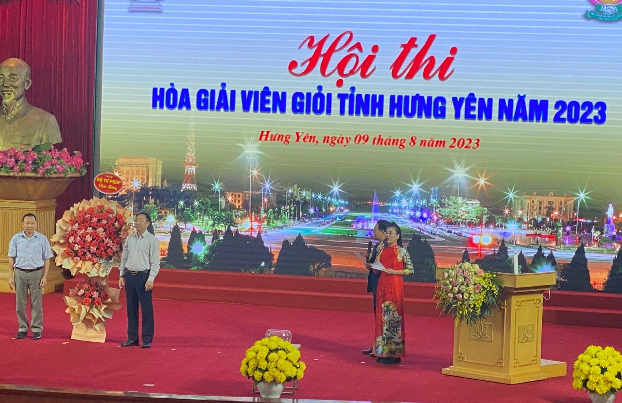 tiep-can-phap-luat-hung-yen.jpg