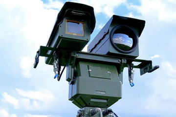 Video UAV Ukraine tấn công hệ thống quan sát điện tử của Nga