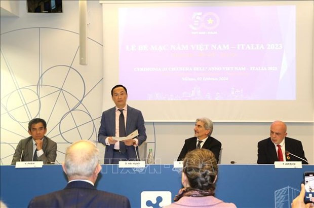 Vietnam-Italy Year 2023 wraps up in Milan hinh anh 1