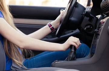 Lái xe đường dài về quê ăn Tết chú ý 5 điều quan trọng giúp tiết kiệm nhiên liệu