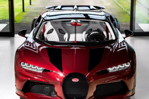 Chiêm ngưỡng Bugatti Chiron Super Sport màu đỏ carbon mừng năm Giáp Thìn