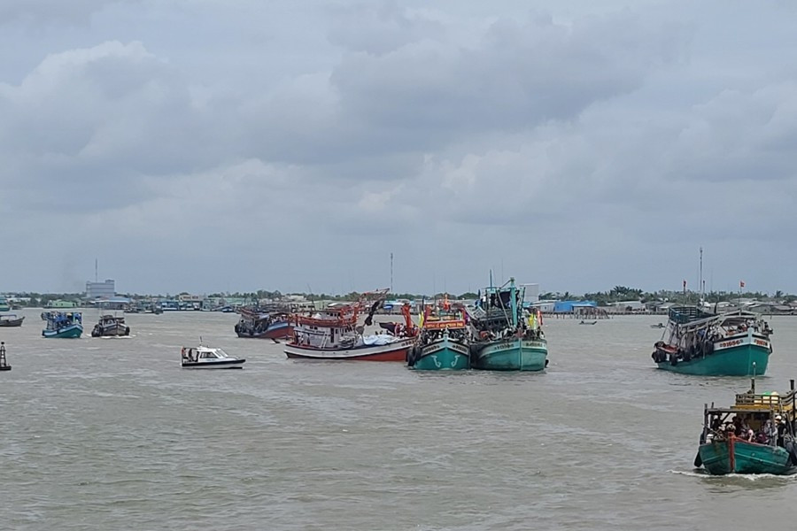 Cà Mau phát triển kinh tế biển gắn với bảo vệ nguồn tài nguyên
