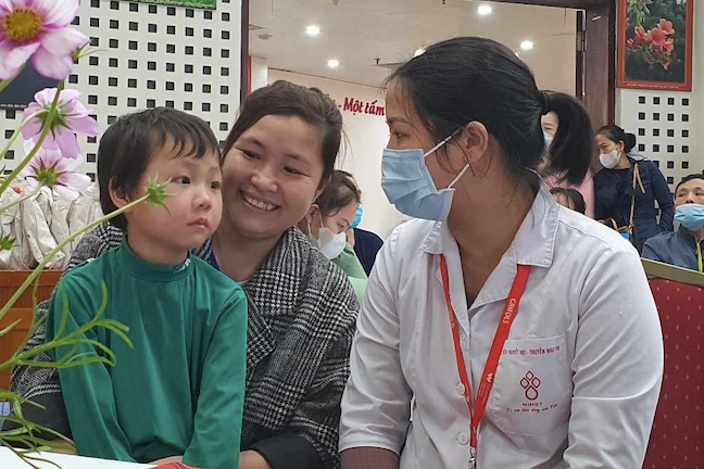 'Khó nhất là nói với bệnh nhân rằng họ không thể về đón Tết'