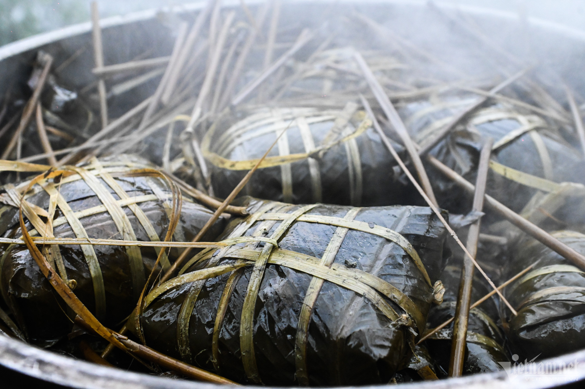 View - Gia đình gốc Hà Nội gói 175 chiếc bánh chưng đón Tết Giáp Thìn