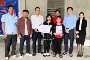 Hai chị em mồ côi ở Nghệ An được ủng hộ gần 600 triệu đồng