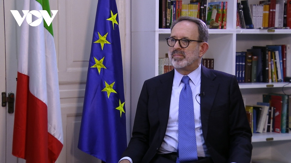 italian ambassador understanding the country where you work is of paramount importance picture 1