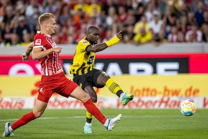 Lịch thi đấu bóng đá hôm nay 30 Tết