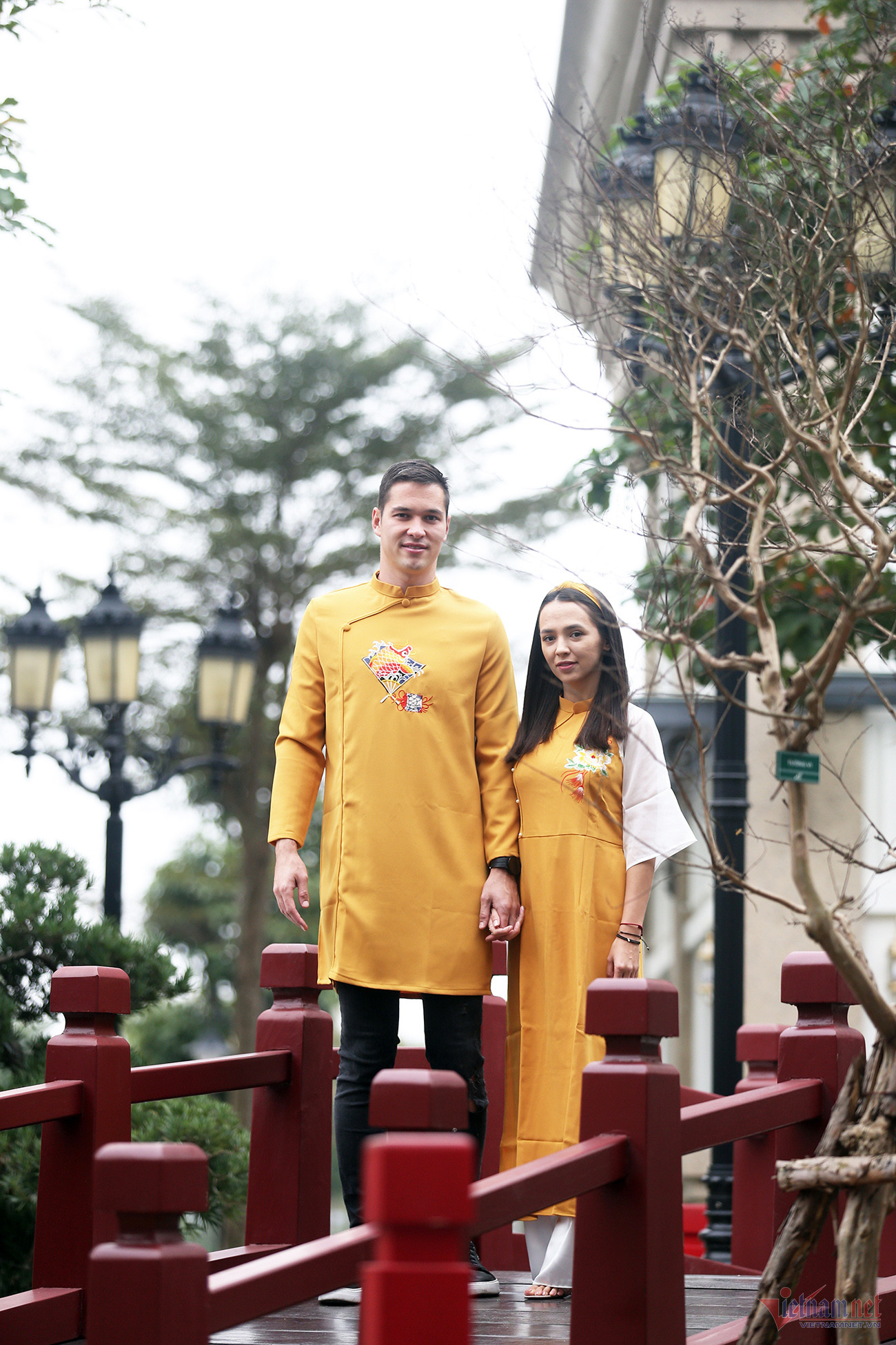 View - Vợ xinh đẹp đốn tim Nguyễn Filip ngay lần gặp đầu tiên