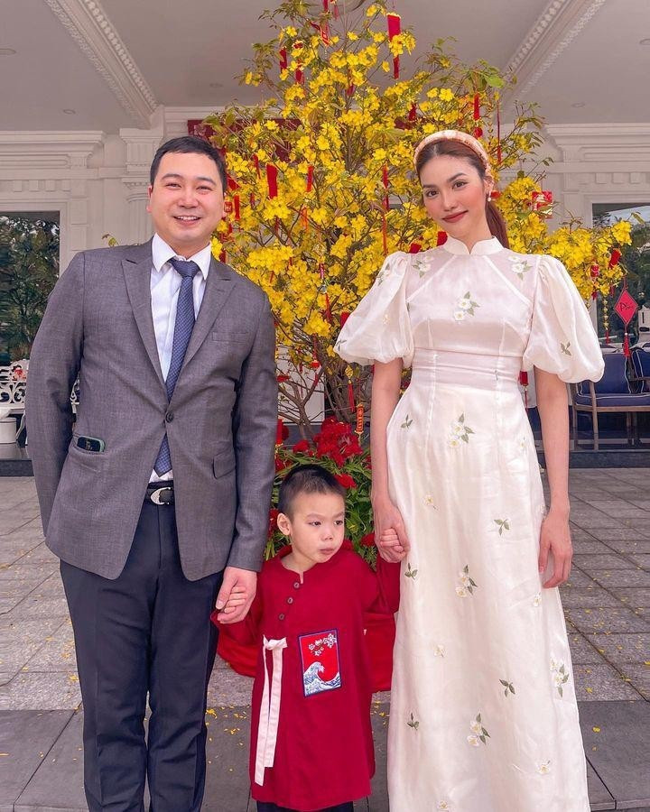 Dâu hào môn ngày Tết: Đỗ Mỹ Linh bỡ ngỡ bên mẹ chồng, Hà Tăng đảm đang - 6