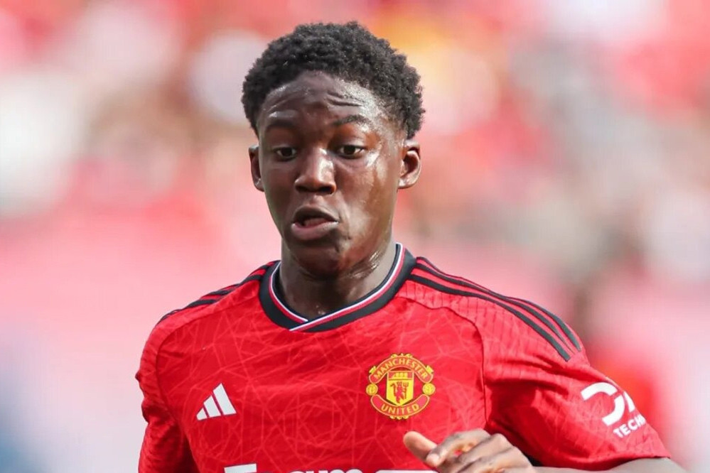 MU thưởng lớn cho 'thần đồng' Kobbie Mainoo