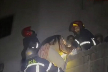 Cháy nhà 6 tầng ở thủ đô Bangladesh, 43 người thiệt mạng