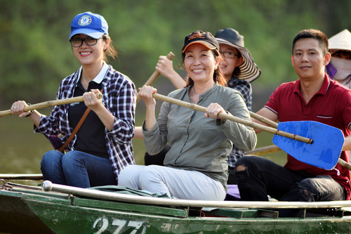 Vé máy bay đã đắt còn tăng tiếp, du lịch nội địa ‘nóng ruột’