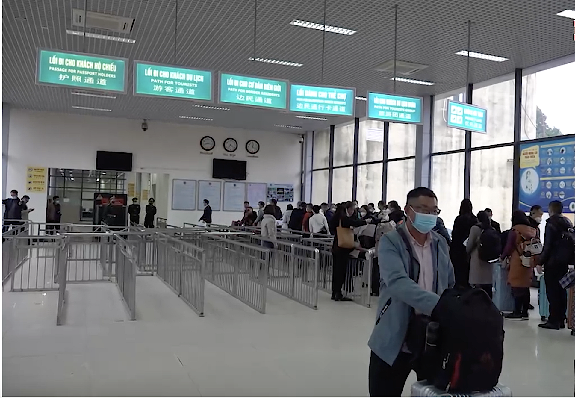 Móng Cái: Tổng trị giá xuất nhập khẩu qua các cửa khẩu trên địa bàn đạt 5,49 tỷ USD