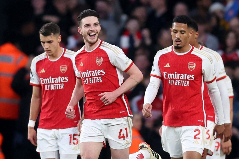 Bảng xếp hạng Ngoại hạng Anh vòng 28 hôm nay: Arsenal lên đỉnh bảng